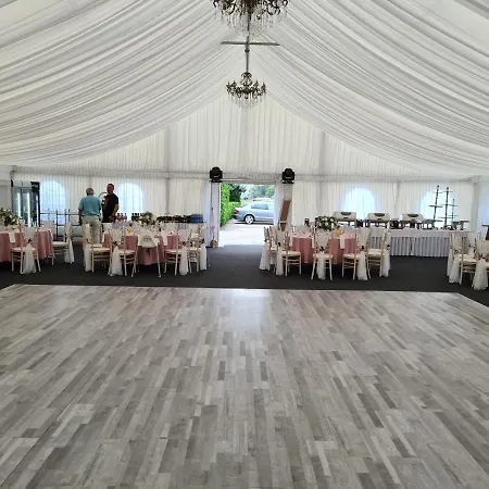 Gader A Reštaurácia Ramarti 2*