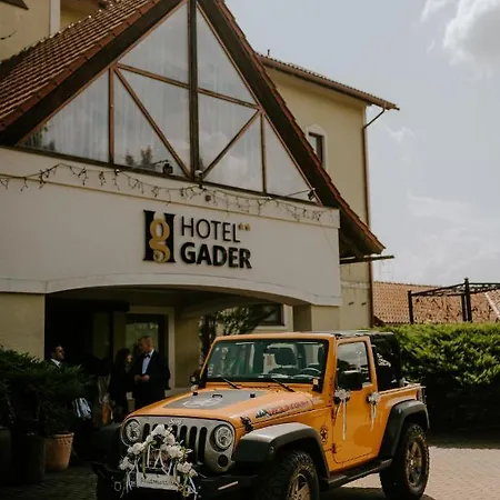 Szálloda Gader A Reštaurácia Ramarti Blatnica