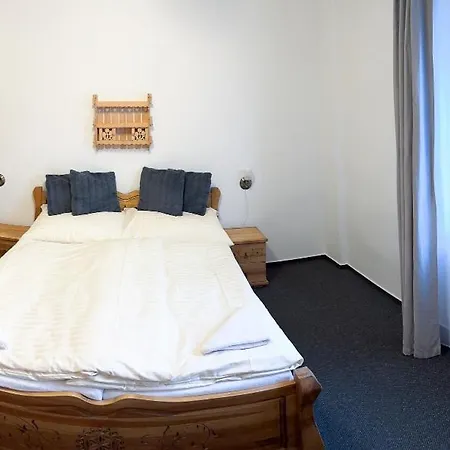 Gader A Reštaurácia Ramarti 2* Blatnica